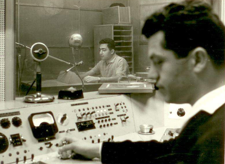 מנשה אמיר בשנה הראשונה ברדיו ישראל, 1959